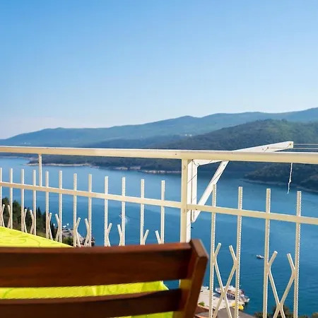 Pretty And Comfort, 1bdr App,great Sea View,wifi,41 Apartment Rabac