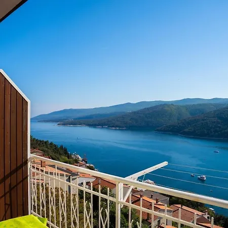 Apartment Pretty And Comfort, 1bdr App,great Sea View,wifi,41 *