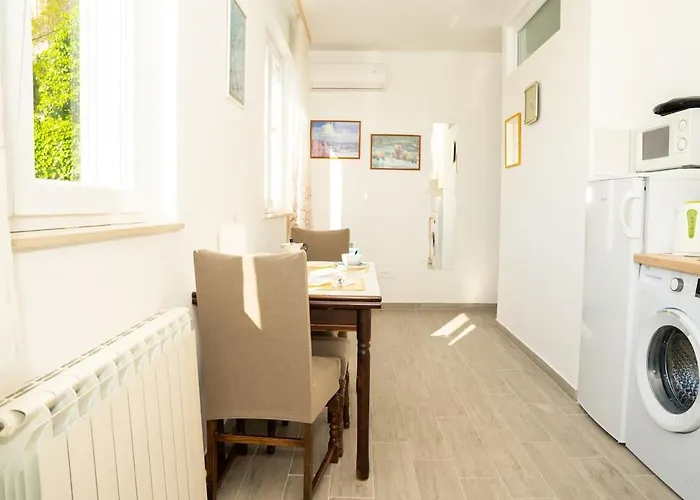 Apartment Pretty And Comfort, 1bdr App,great Sea View,wifi,41 *